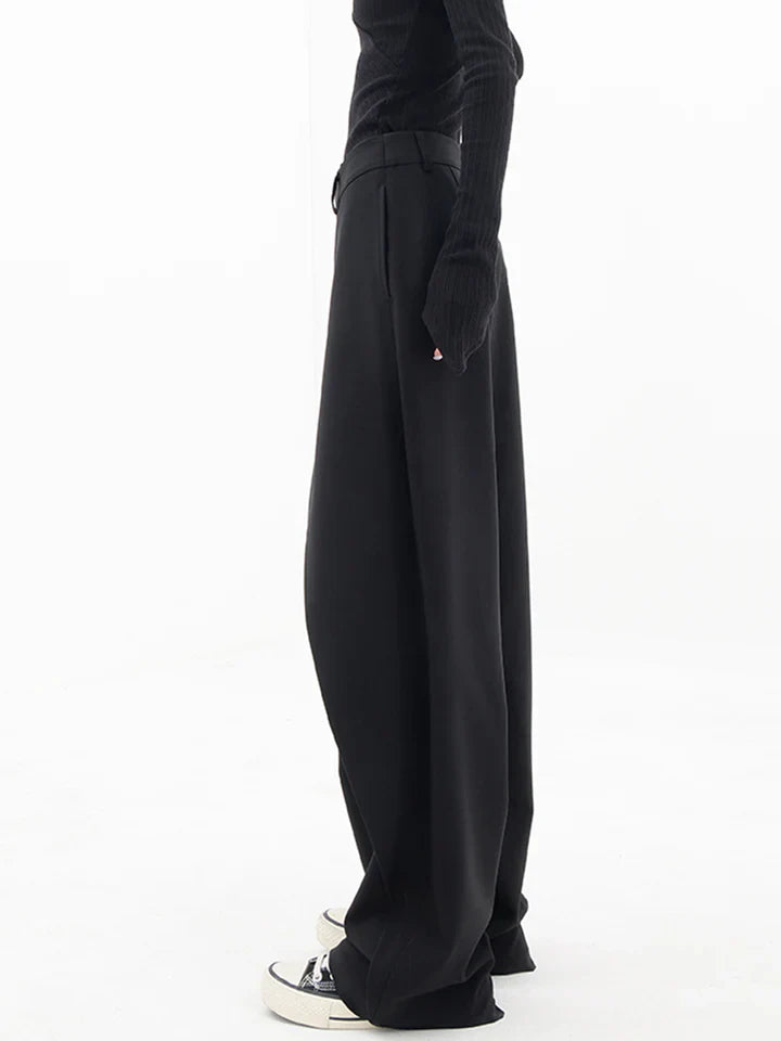 Asymmetrical wide-leg pants with buttons