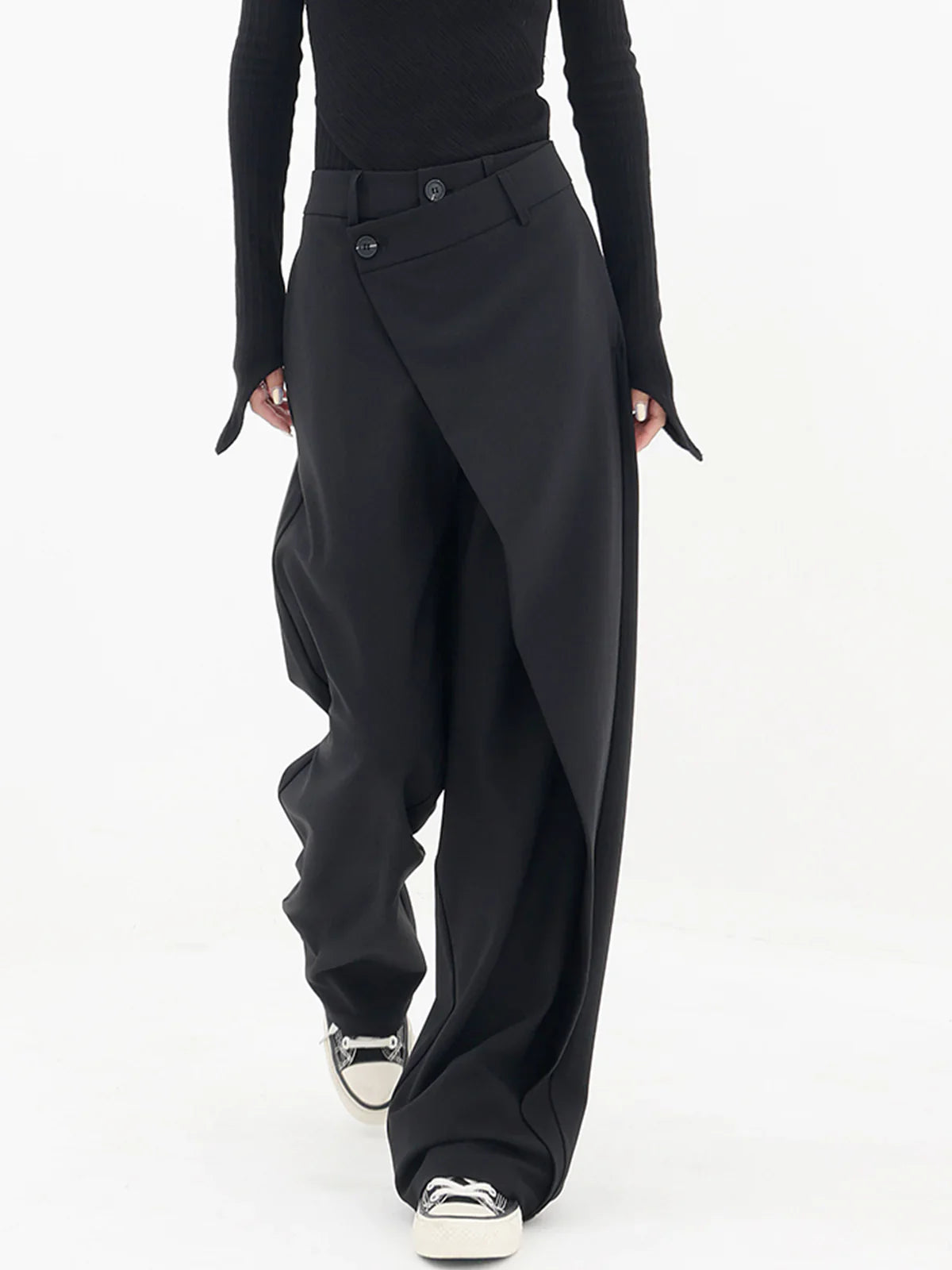 Asymmetrical wide-leg pants with buttons