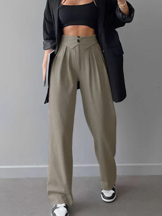 Street-style pants with cuffed waistband